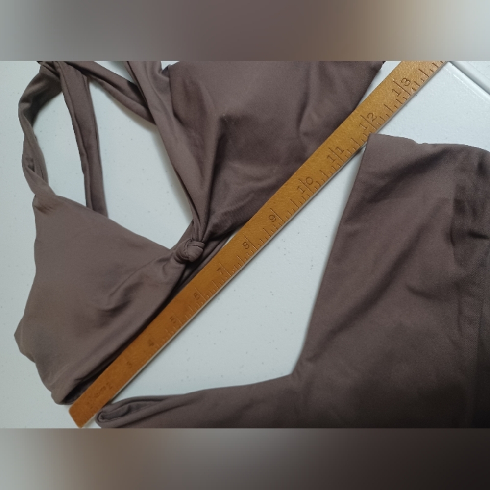 NWOT Minimalist Brown Triangle Bikini Set - Picture 7 of 7